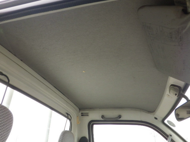 2000 Daihatsu Hijet Truck S200P (UW-69b25d437c6c1)[16]