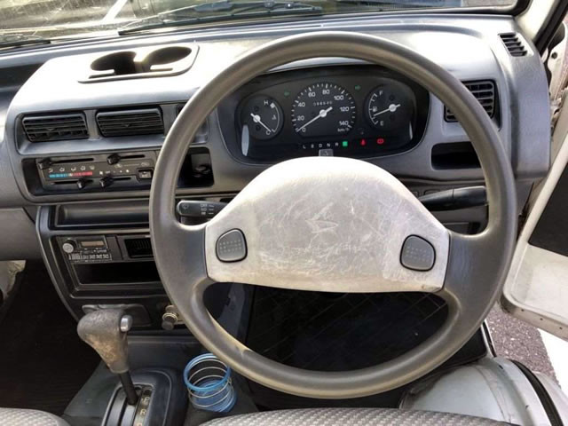 2000 Daihatsu Hijet Truck S200P (UW-69a11e8dacdc0)[4]