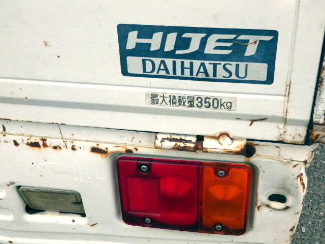 2001 Daihatsu Hijet Truck S200P (UW-69b264840439a)[30]