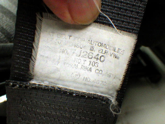 2001 Daihatsu Hijet Truck S200P (UW-69b264840439a)[16]