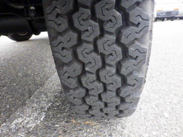 2001 Daihatsu Hijet Truck S200P (UW-69b264840439a)[29]