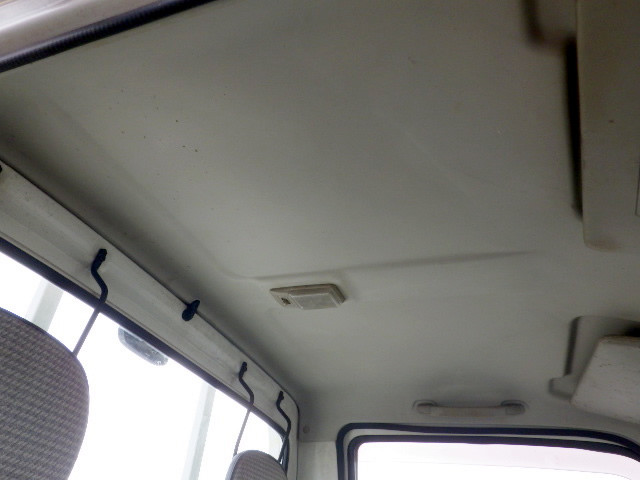 1998 Honda Acty Truck HA3 (UW-69b269da4b357)[16]