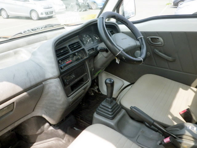 1998 Suzuki Carry Truck DD51T (UW-69d71a04e152a)[9]