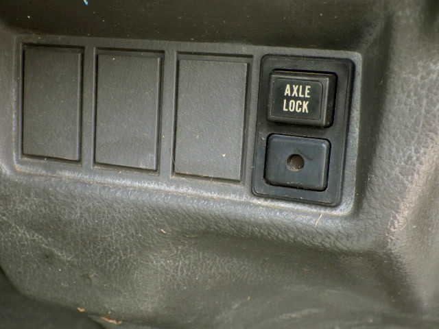 1998 Suzuki Carry Truck DD51T (UW-69d71a04e152a)[15]