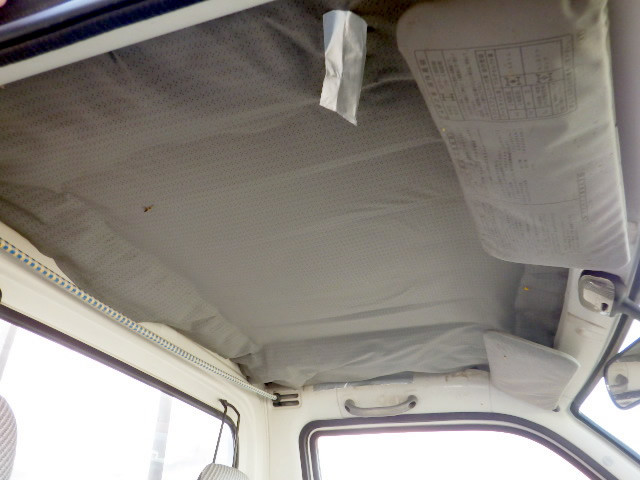 1998 Daihatsu Hijet Truck S110P (UW-69b26efe36a38)[18]