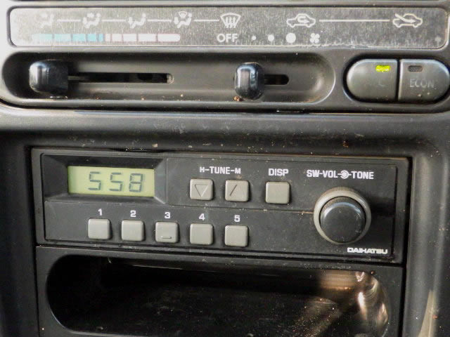 1998 Daihatsu Hijet Truck S110P (UW-69b26efe36a38)[11]