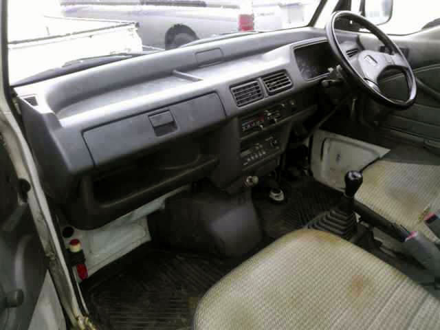 1995 Honda Acty Truck HA4 (UW-69a65d0554bc5)[4]