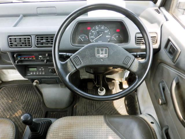 1995 Honda Acty Truck HA4 (UW-69cf7ac6ebf8b)[4]