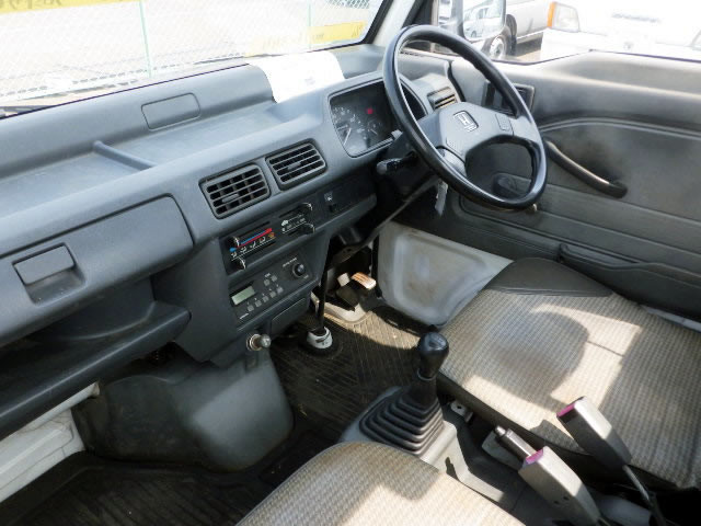 1995 Honda Acty Truck HA4 (UW-69cf7ac6ebf8b)[9]