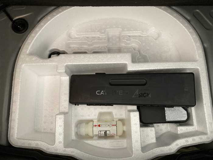 2023 Toyota Yaris 5BA-KSP210 (UW-69ad000f2ac65)[12]