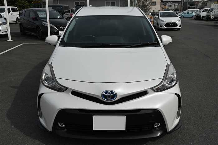 2014 Toyota Prius alpha DAA-ZVW40W (UW-69ad001022fe3)[4]