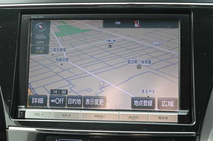 2014 Toyota Prius alpha DAA-ZVW40W (UW-69ad001022fe3)[23]