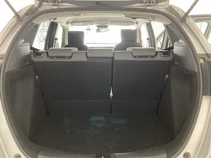 2023 Honda Fit 5BA-GS4 (UW-69a693d9a2f78)[11]