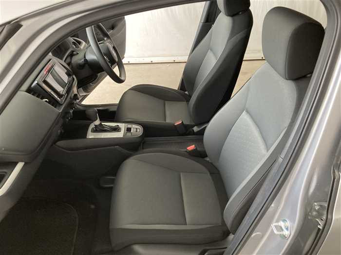 2023 Honda Fit 5BA-GS4 (UW-69a693d9a2f78)[14]