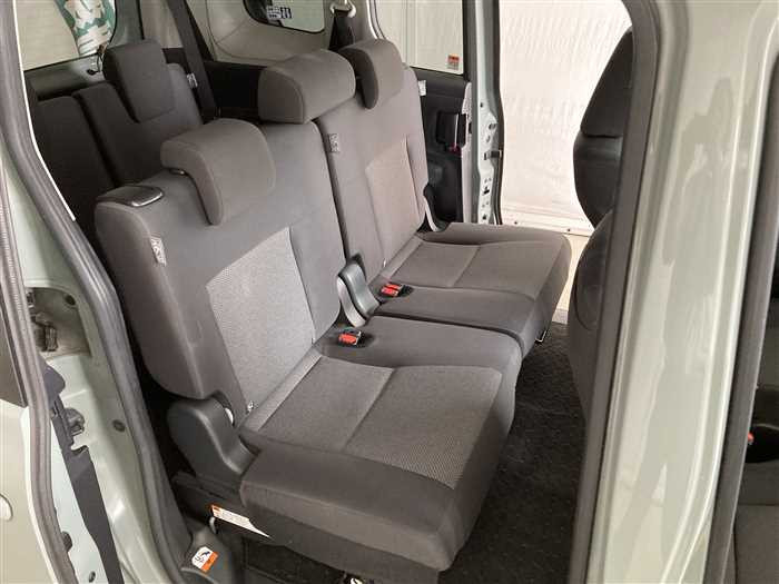 2023 Toyota Sienta 6AA-MXPL10G (UW-69ad001457da9)[10]