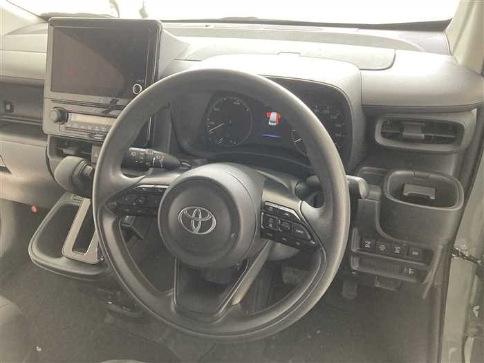 2023 Toyota Sienta 6AA-MXPL10G (UW-69ad001457da9)[18]
