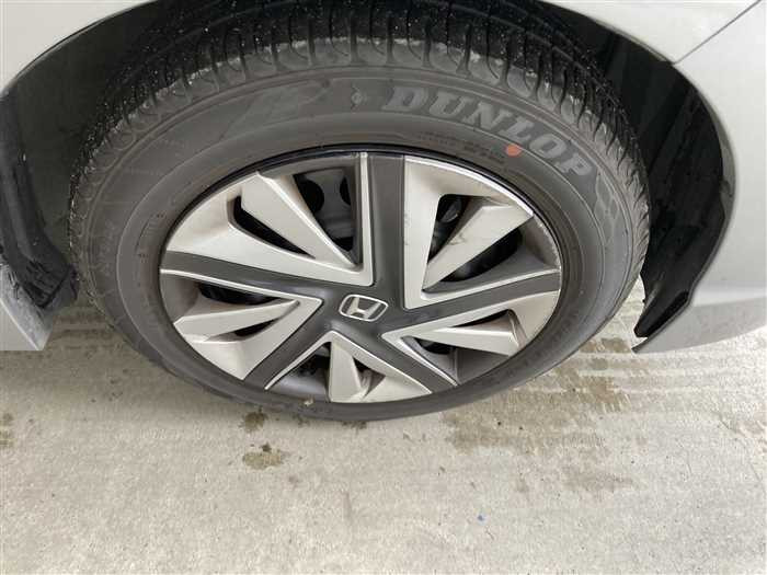 2018 Honda SHUTTLE HYBRID DAA-GP7 (UW-69a693ded8439)[7]