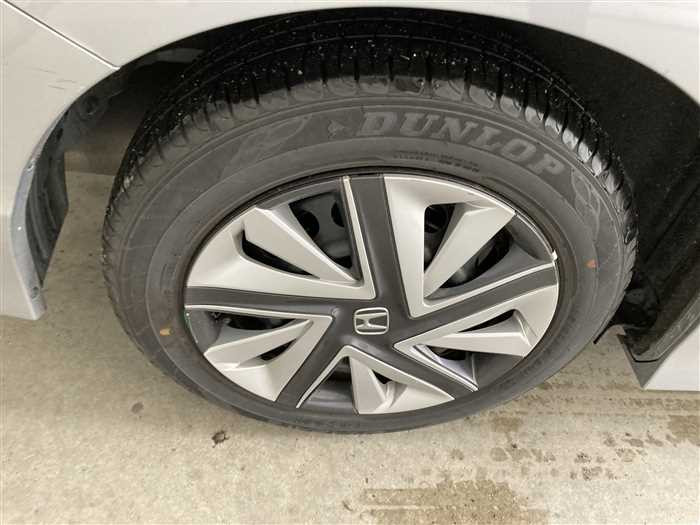 2018 Honda SHUTTLE HYBRID DAA-GP7 (UW-69a693ded8439)[8]