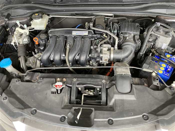 2014 Honda VEZEL DAA-RU3 (UW-69a693e064df1)[22]