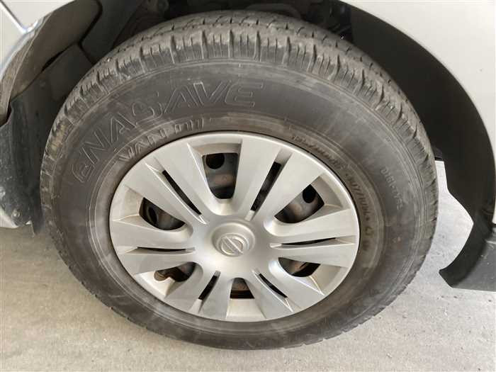 2020 Nissan NV350 Caravan CBF-VR2E26 (UW-69ad001844e94)[7]