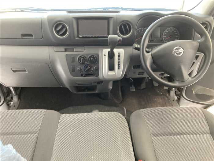 2020 Nissan NV350 Caravan CBF-VR2E26 (UW-69ad001844e94)[14]