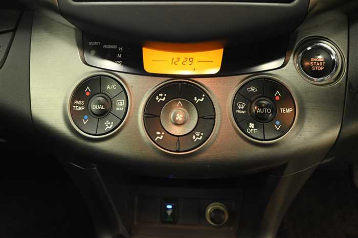 2008 Toyota RAV4 DBA-ACA36W (UW-69ad0018a3274)[20]