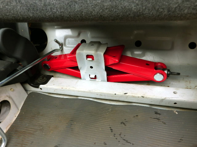 1999 Honda Acty Truck HA7 (UW-69cf7ce688d6c)[18]