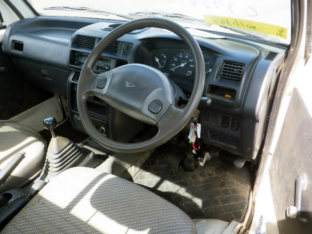 2000 Daihatsu Hijet Truck S210P (UW-69b91eef731ec)[10]