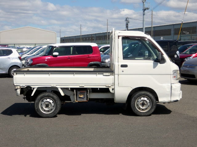 2000 Daihatsu Hijet Truck S210P (UW-69b91eef731ec)[2]