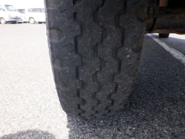 2000 Daihatsu Hijet Truck S210P (UW-69b91eef731ec)[30]