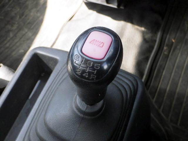 2000 Subaru Sambar TT2 (UW-69b923347a07a)[13]