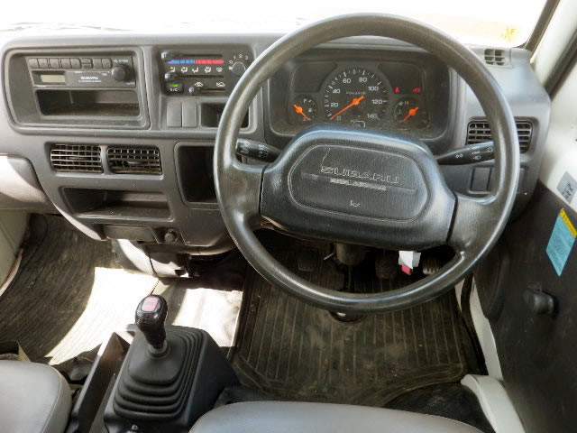 2000 Subaru Sambar TT2 (UW-69b923347a07a)[4]