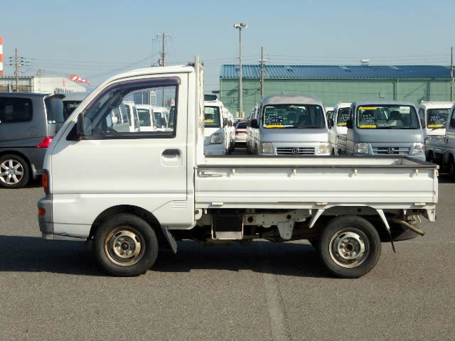 1994 Mitsubishi Minicab Truck U42T (UW-69b3cd4dc599c)[3]
