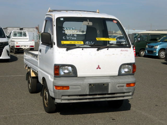 1994 Mitsubishi Minicab Truck U42T