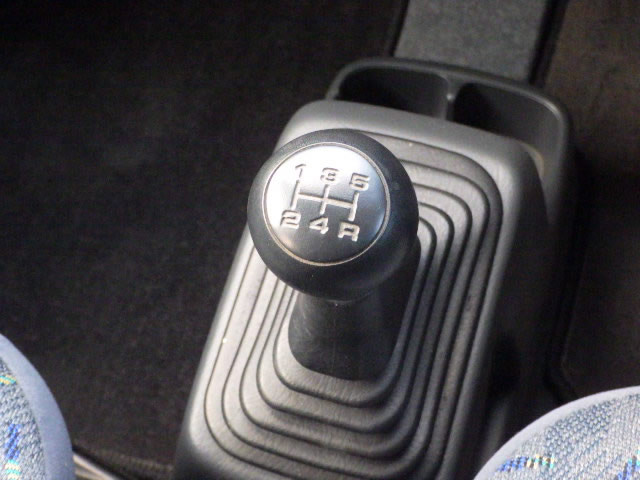 1999 Honda Vamos HM1 (UW-69b3d4457f756)[13]