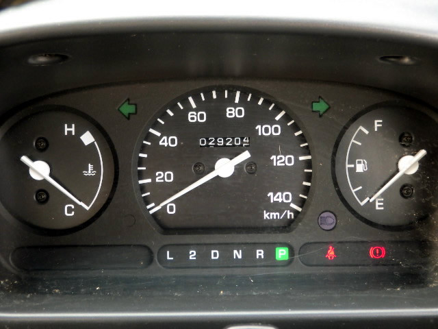 1998 Daihatsu Hijet Truck S100P (UW-69cdc70d19ebd)[12]