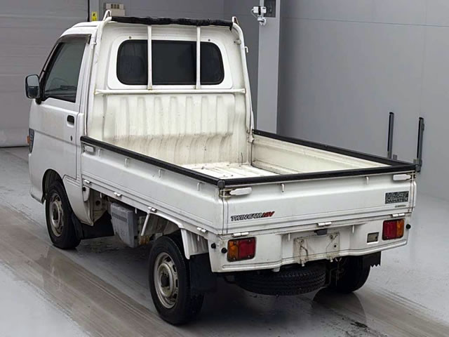 1998 Daihatsu Hijet Truck S100P (UW-69aa6e9708fd8)[1]