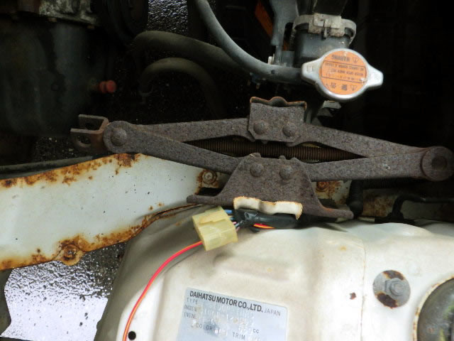 1998 Daihatsu Hijet Truck S100P (UW-69cdc70d19ebd)[18]