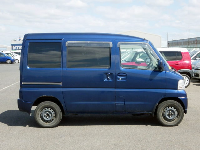 2000 Mitsubishi Town Box U62W (UW-69b929e963069)[2]