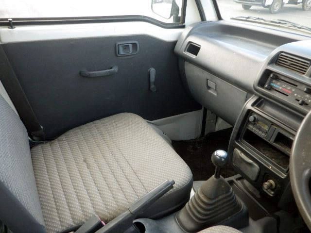 2000 Daihatsu Hijet Truck S210P (UW-69b9311d01ad1)[8]