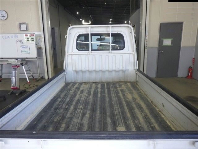 2000 Daihatsu Hijet Truck S210P (UW-69aa704b1ebdb)[4]