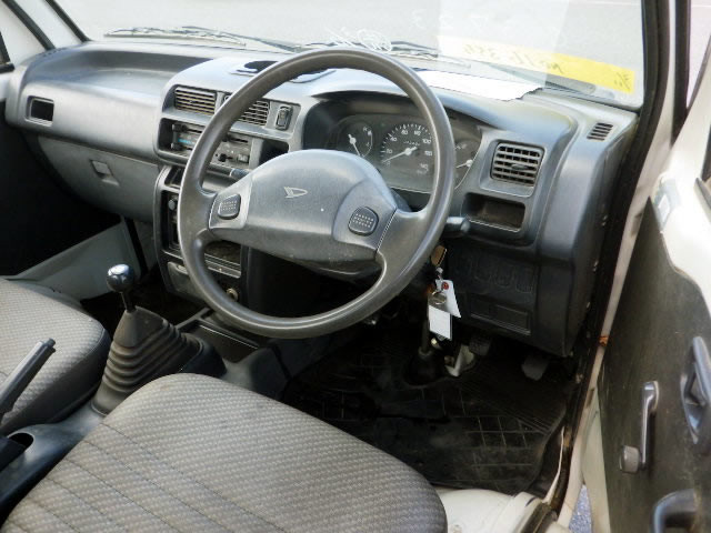 2000 Daihatsu Hijet Truck S210P (UW-69b9311d01ad1)[10]