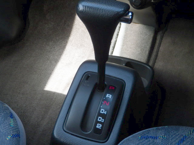 2001 Honda Vamos HM2 (UW-69c26acc287fe)[13]