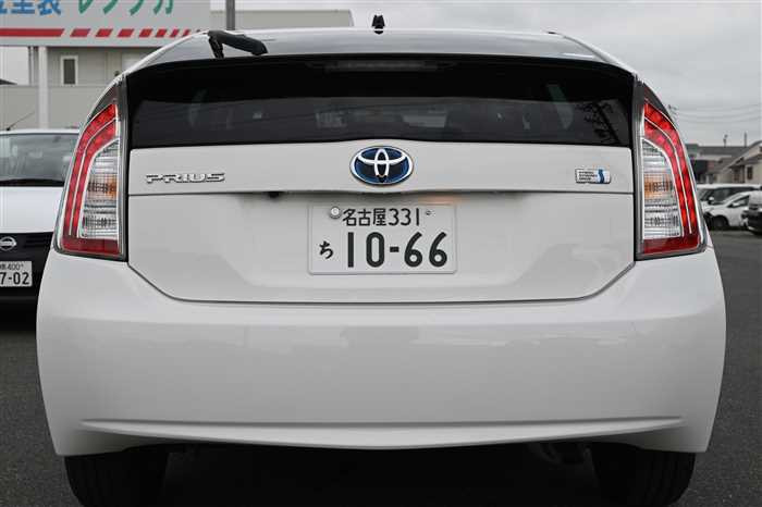 2014 Toyota Prius DAA-ZVW30 (UW-69acfffd926f7)[7]