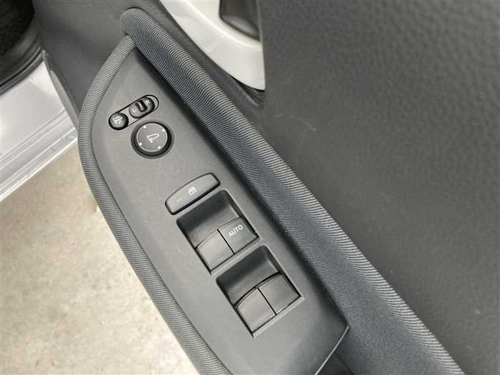 2022 Honda Fit 6BA-GR1 (UW-69b2791db6316)[18]