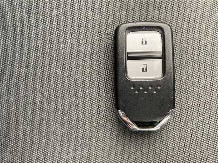 2022 Honda Fit 6BA-GR1 (UW-69b2791db6316)[21]