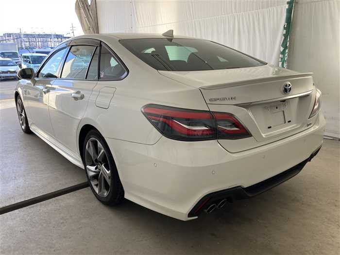 2020 Toyota Crown Hybrid 6AA-AZSH20 (UW-69acffff70f66)[3]