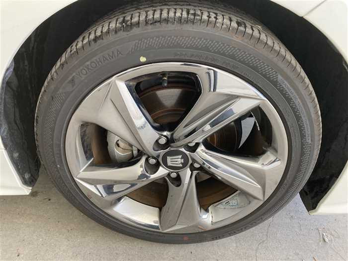 2020 Toyota Crown Hybrid 6AA-AZSH20 (UW-69acffff70f66)[7]