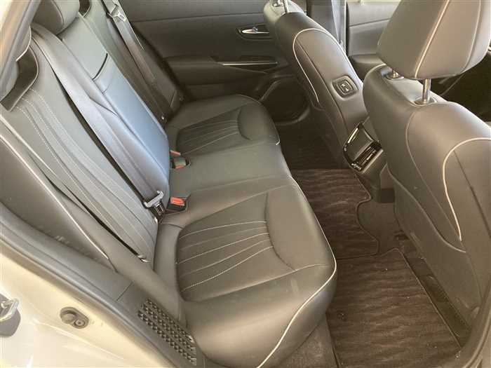 2020 Toyota Crown Hybrid 6AA-AZSH20 (UW-69acffff70f66)[10]