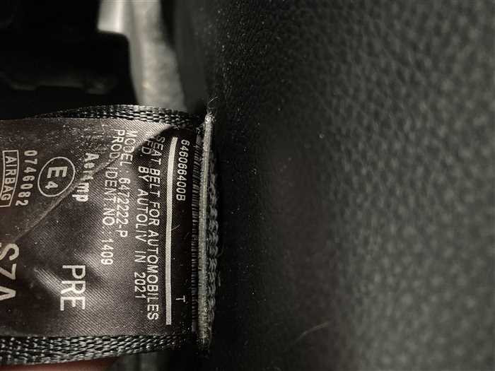 2021 Toyota Yaris 5BA-KSP210 (UW-69ad0003381e3)[22]